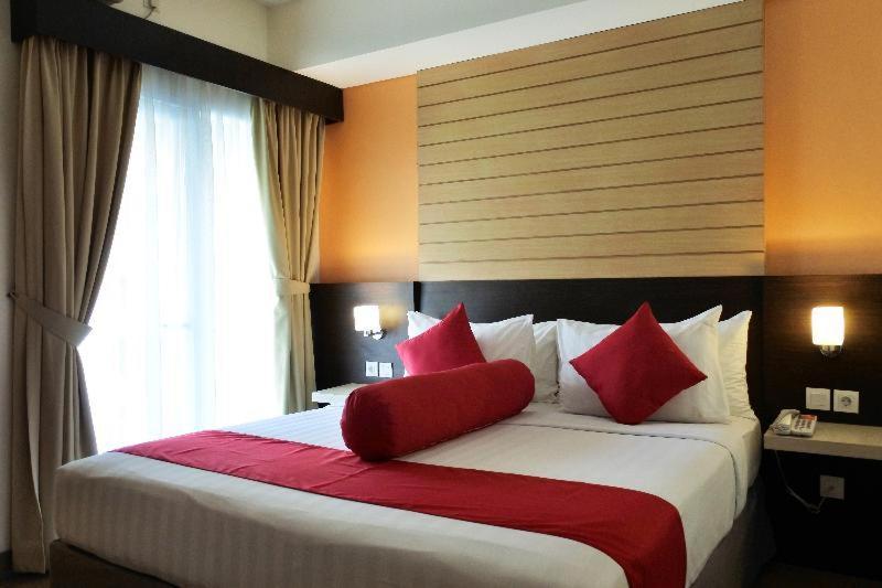 Vega Hotel Gading Serpong Oda fotoğraf