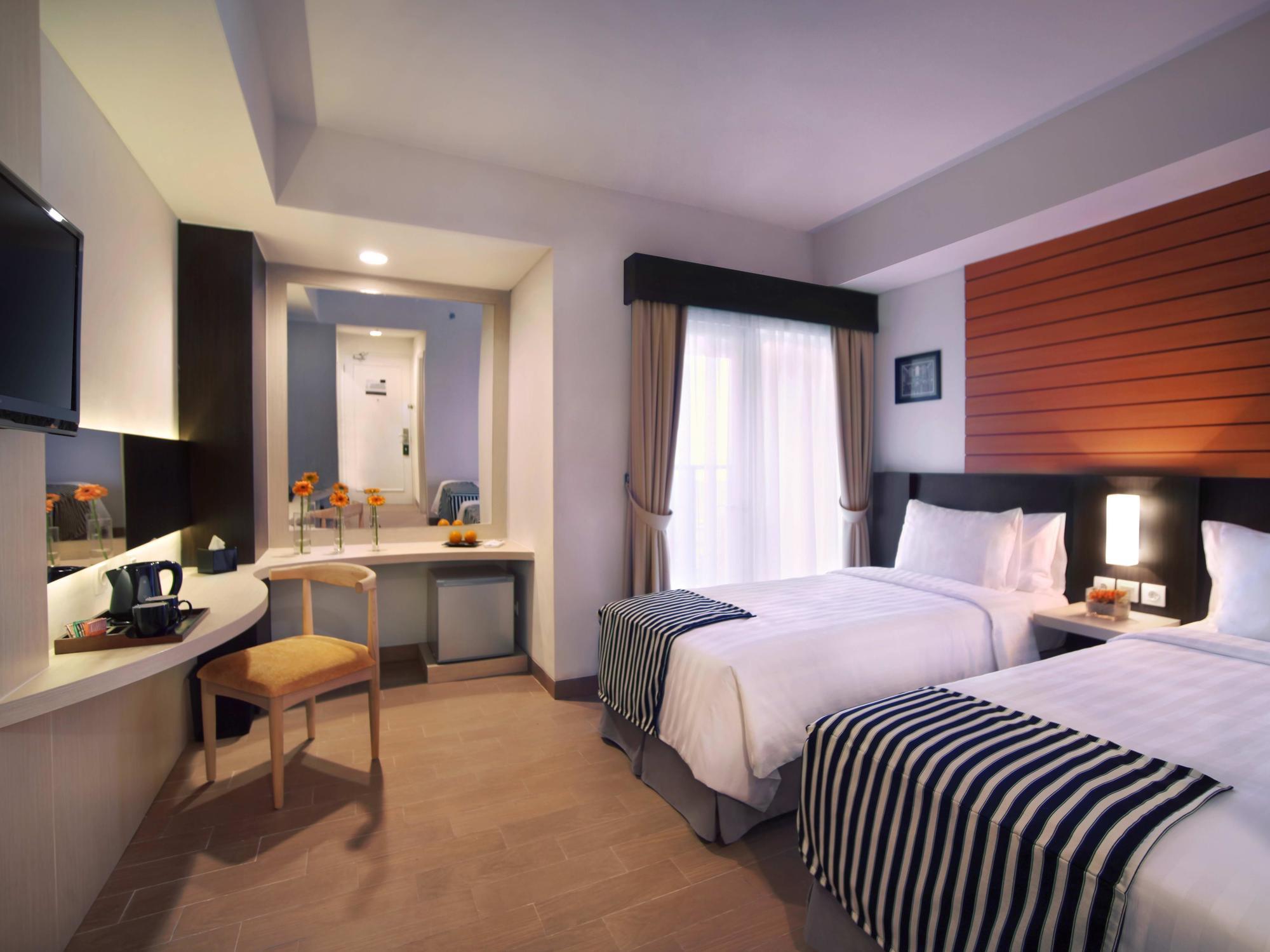Vega Hotel Gading Serpong Dış mekan fotoğraf